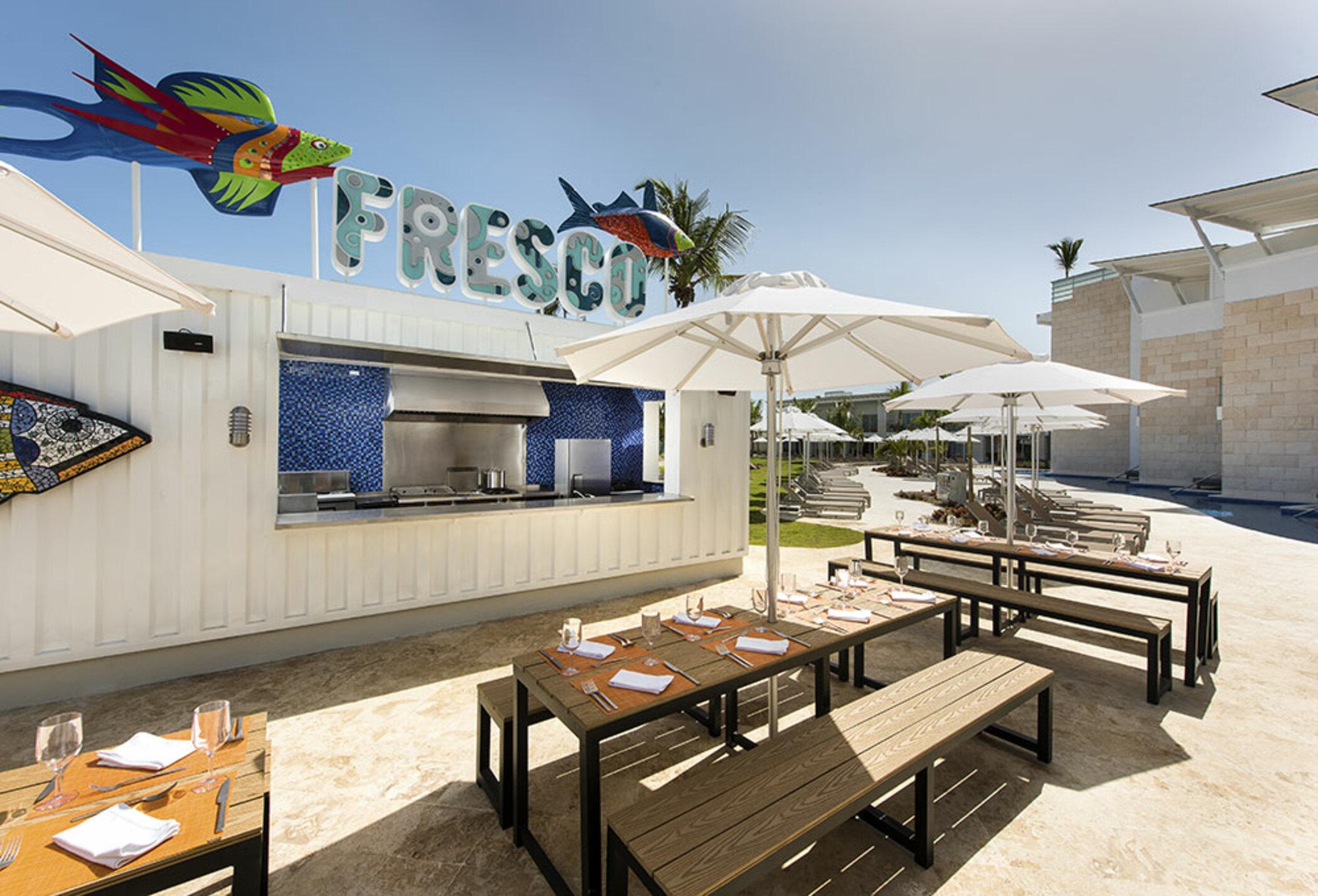 Nickelodeon Hotels & Resorts Punta Cana Exterior photo The restaurant