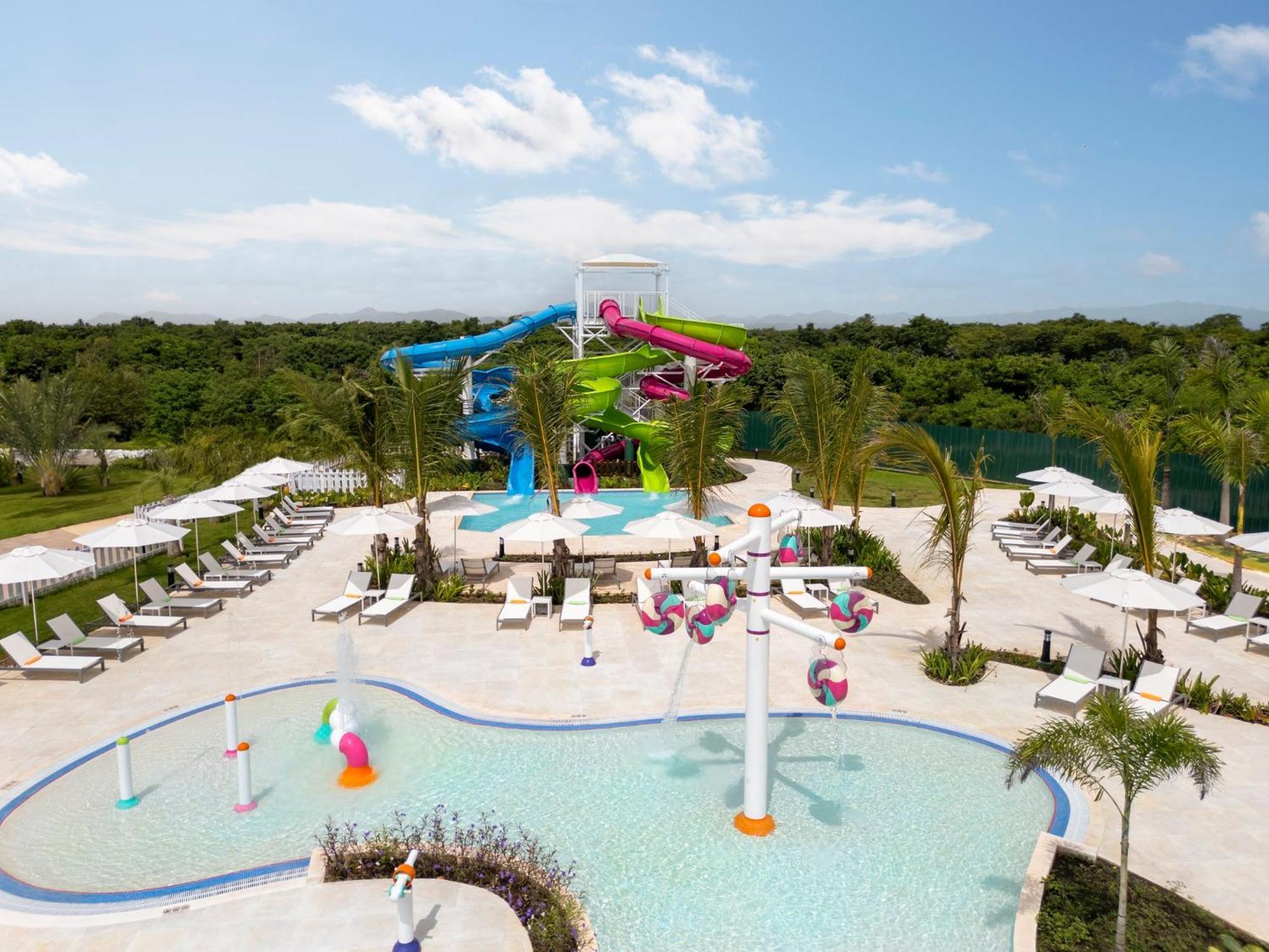 Nickelodeon Hotels & Resorts Punta Cana Exterior photo Water Park at Atlantis Paradise Island